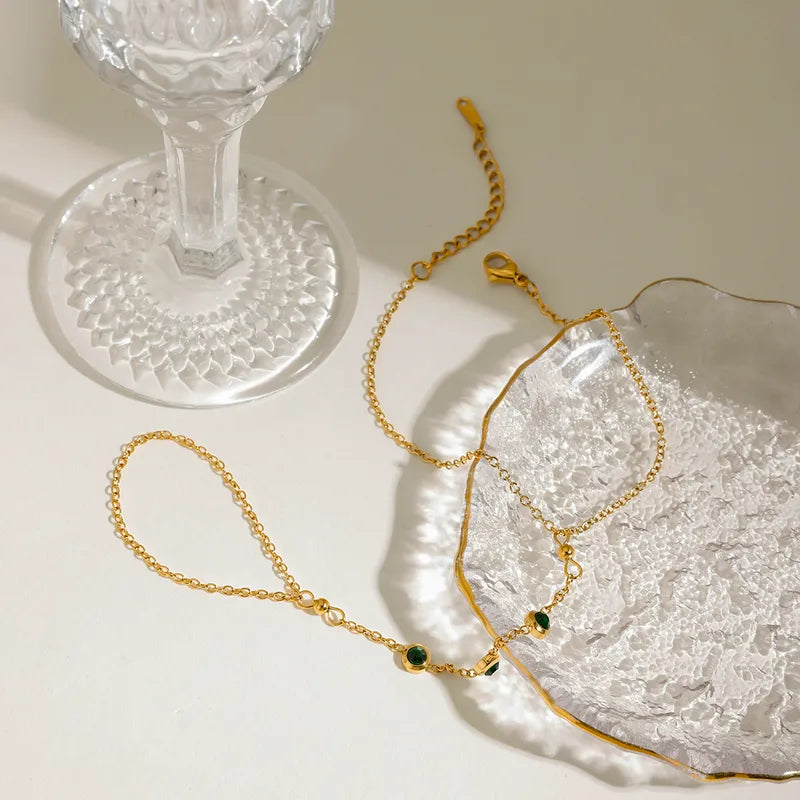 Emerald Dot Cable Chain Bracelet