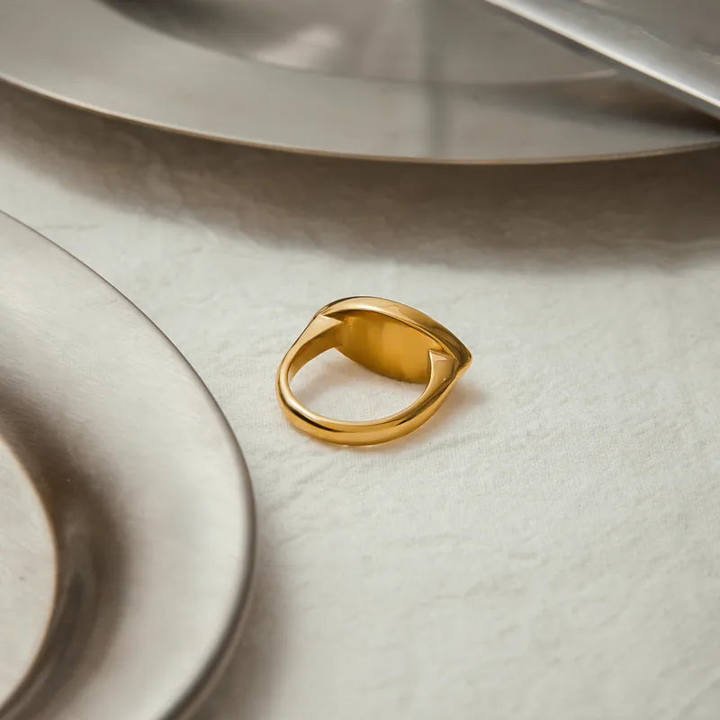 Pearl-Plated Oval Ring