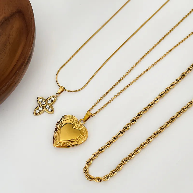 Golden Layers Necklace Set