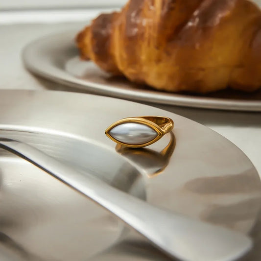 Pearl-Plated Oval Ring